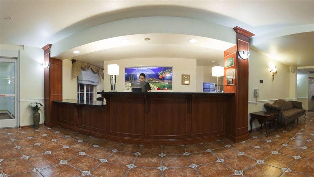 Hampton Inn By Hilton Calexico Exterior photo