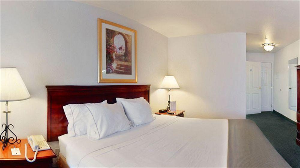Hampton Inn By Hilton Calexico Exterior photo